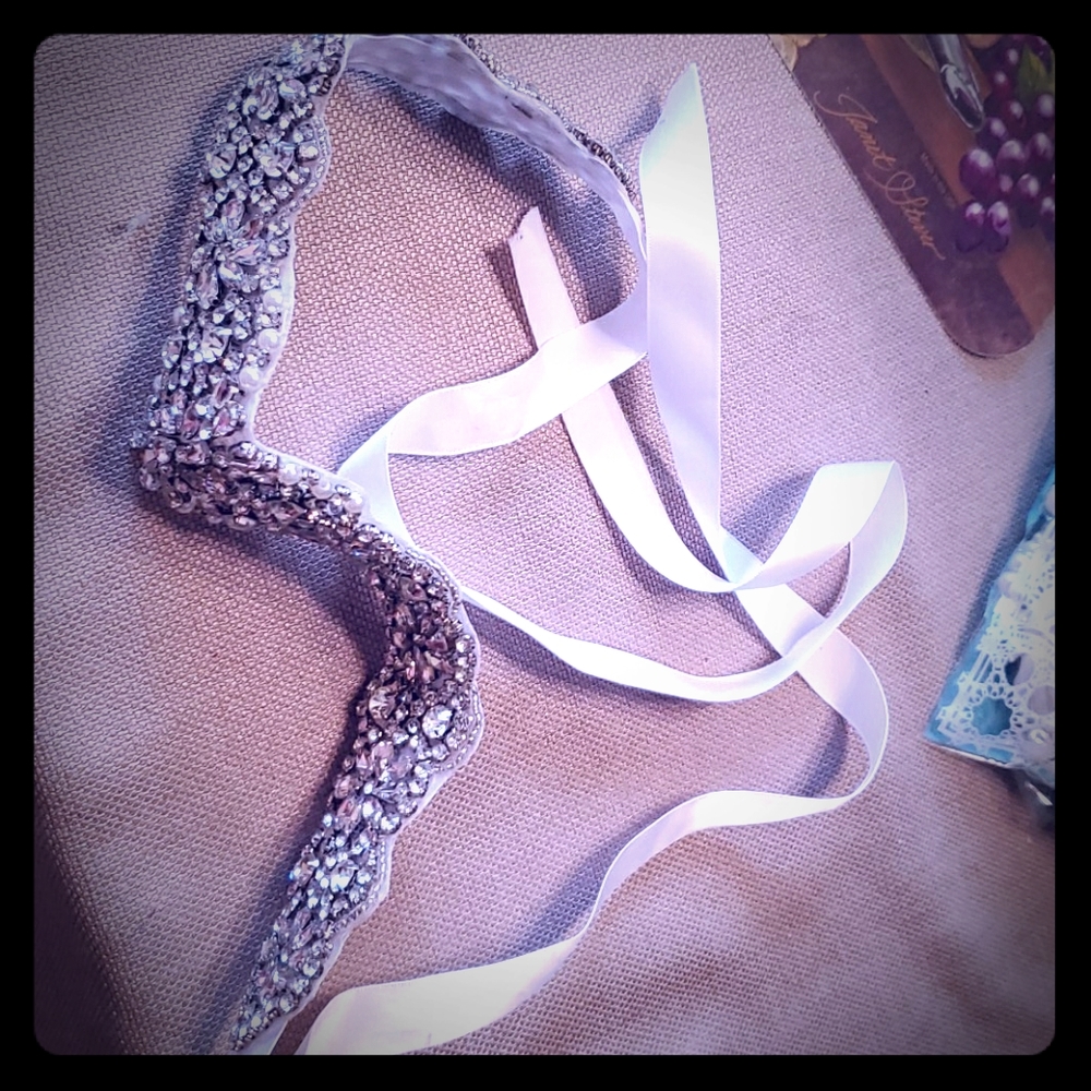 Sequin accent belt